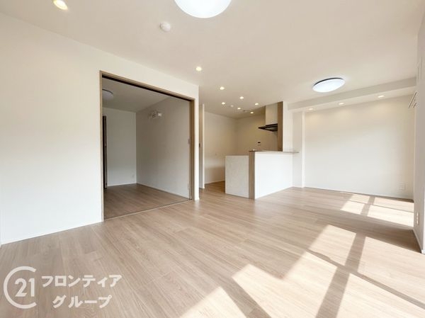 ラウンドヒルズ生駒Ｂ棟　中古マンション