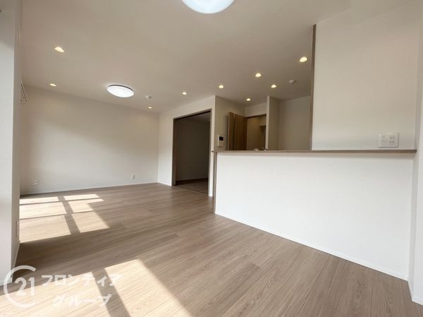 ラウンドヒルズ生駒Ｂ棟　中古マンション