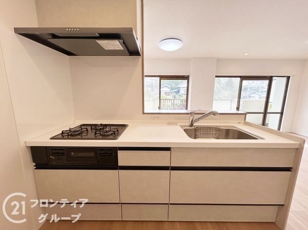 ラウンドヒルズ生駒Ｂ棟　中古マンション