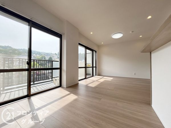 ラウンドヒルズ生駒Ｂ棟　中古マンション