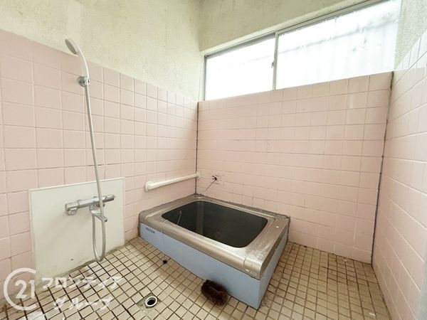 生駒市北新町　中古一戸建て