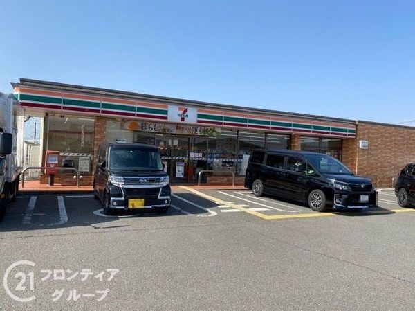 北葛城郡広陵町大字笠 新築一戸建て 3号地(セブンイレブン広陵町笠東店)
