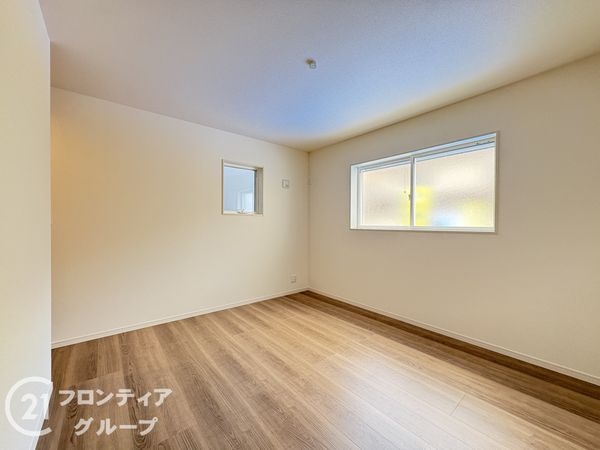 大和郡山市東岡町　新築一戸建て　全１区画
