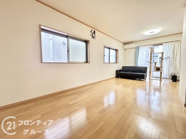 橿原市城殿町　中古一戸建て