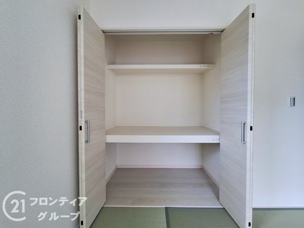 橿原市山本町　新築一戸建て　２号棟