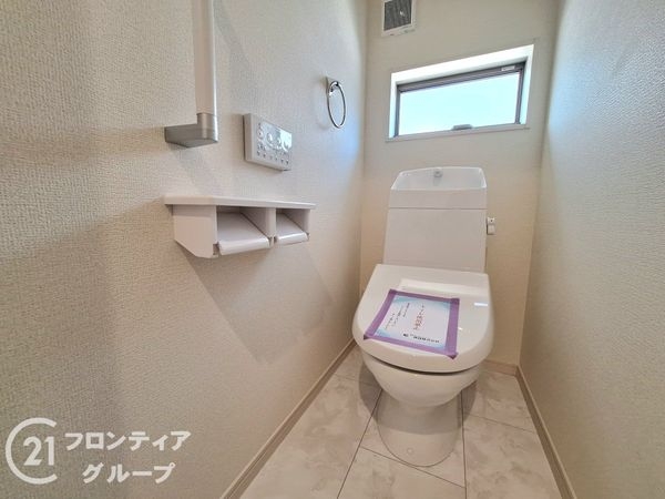 橿原市山本町　新築一戸建て　５号棟