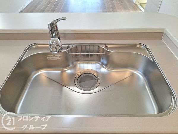 橿原市山本町　新築一戸建て　５号棟