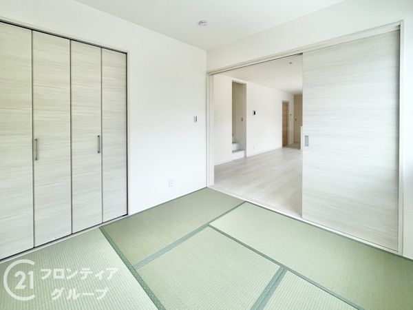 橿原市山本町　新築一戸建て　４号棟