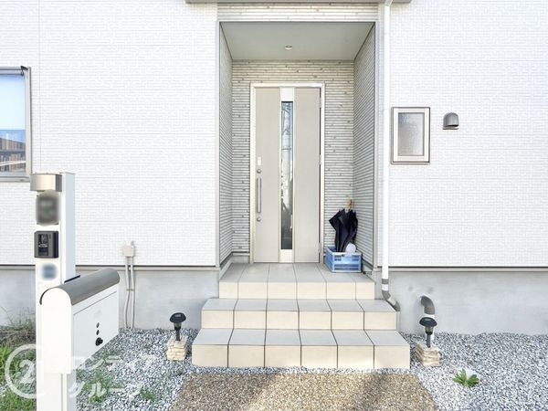 大和高田市南今里町　中古一戸建て