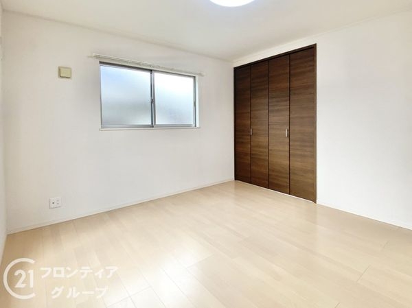 橿原市小綱町の中古一戸建て
