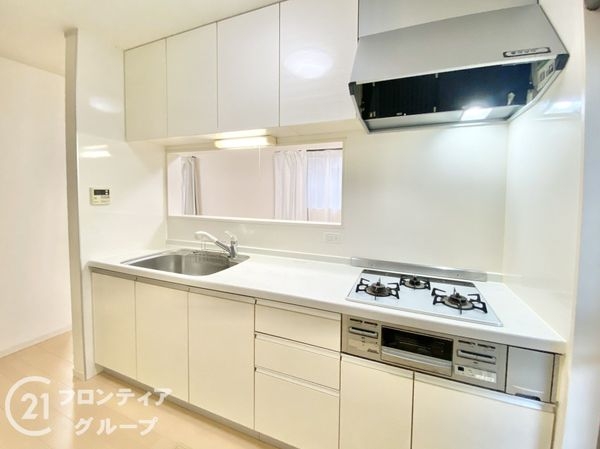橿原市小綱町の中古一戸建て
