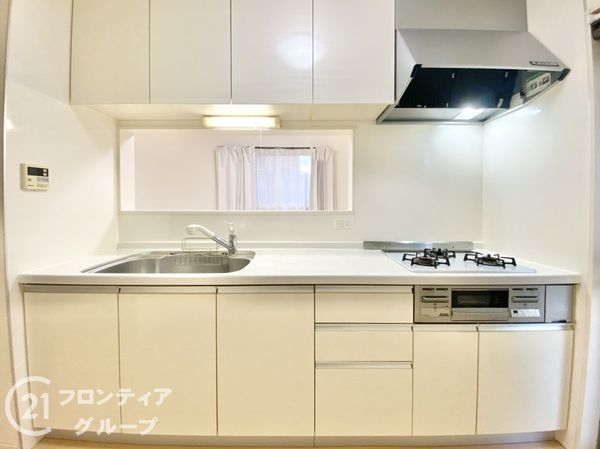橿原市小綱町　中古一戸建て