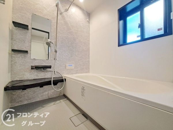 葛城市尺土　中古一戸建て