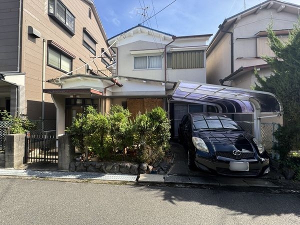 大和高田市春日町２丁目　中古一戸建て