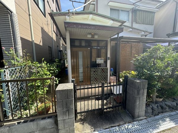 大和高田市春日町２丁目　中古一戸建て