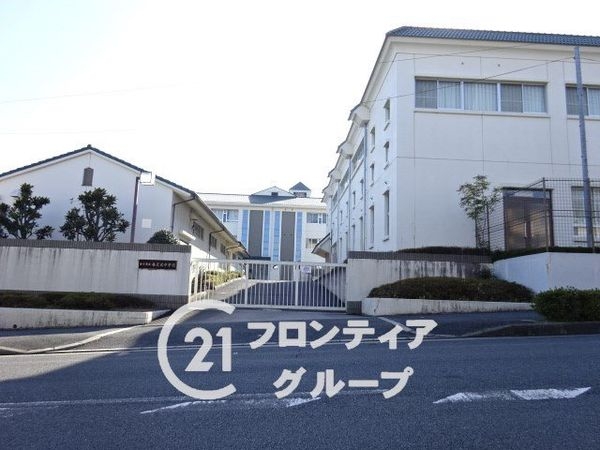 香芝市旭ケ丘5丁目の中古一戸建て(香芝市立香芝北中学校)