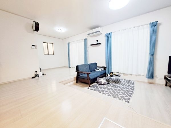 葛城市南花内　中古一戸建て