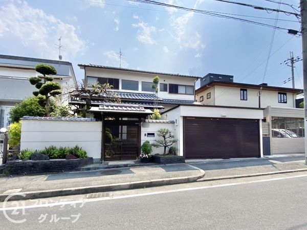 香芝市真美ヶ丘３丁目の中古一戸建て