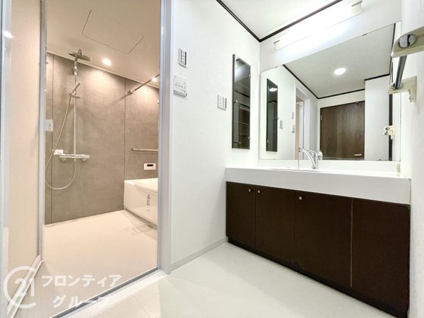 ライオンズマンションあやめ池南C棟　中古マンション
