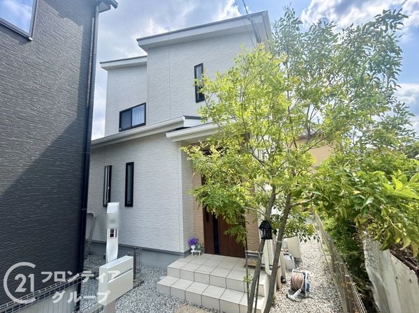 大和郡山市九条町　中古一戸建て