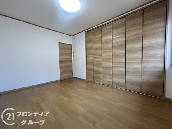 木津川市南加茂台１０丁目の中古一戸建て