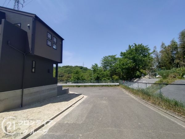 生駒市北大和４丁目　新築一戸建て　１号棟