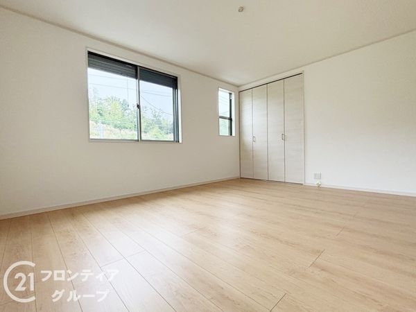 木津川市州見台６丁目　新築一戸建て　２期　６３号棟
