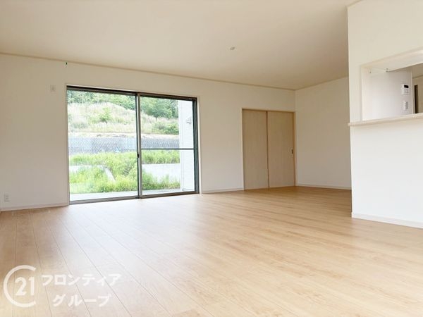 木津川市州見台６丁目　新築一戸建て　２期　６３号棟