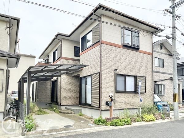 橿原市葛本町　中古一戸建て