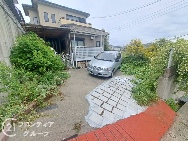 生駒市軽井沢町の中古一戸建て