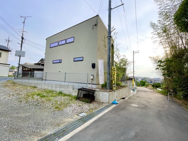 北葛城郡広陵町大字疋相　新築一戸建て