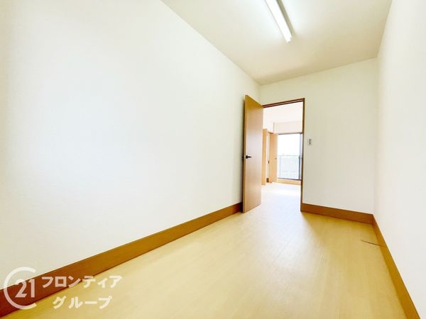 生駒市小明町の中古一戸建て