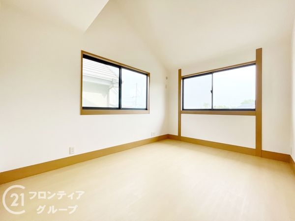生駒市小明町の中古一戸建て