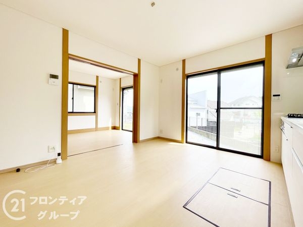 生駒市小明町の中古一戸建て