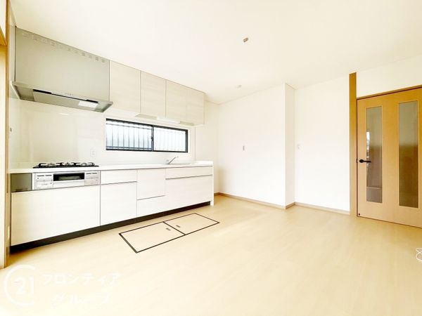 生駒市小明町の中古一戸建て