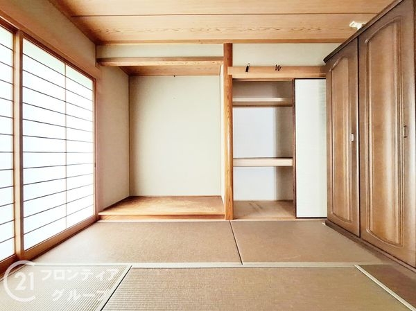 香芝市高山台２丁目の中古一戸建て
