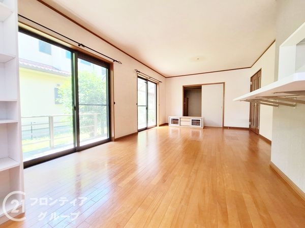 香芝市高山台2丁目　中古一戸建て