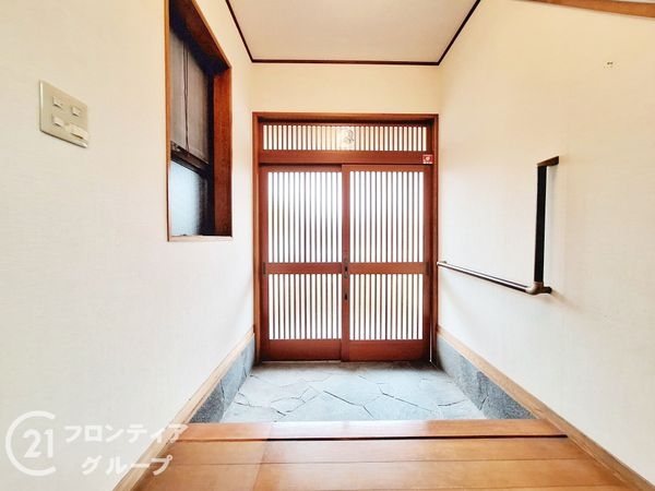 奈良市東登美ヶ丘６丁目の中古一戸建て