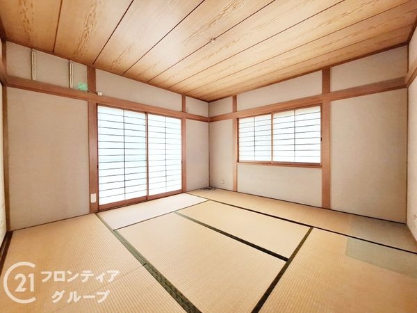 奈良市東登美ヶ丘６丁目の中古一戸建て