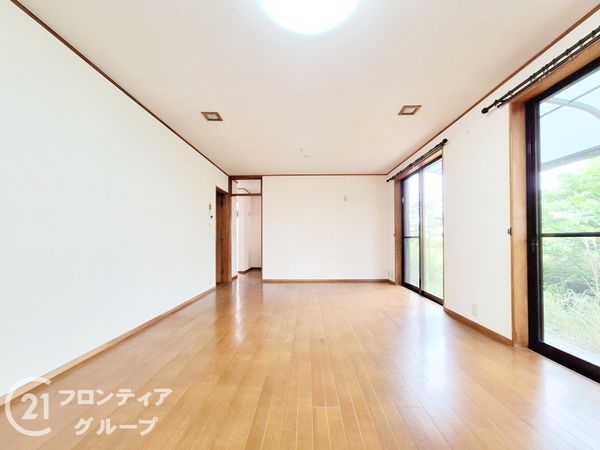 奈良市東登美ヶ丘６丁目の中古一戸建て