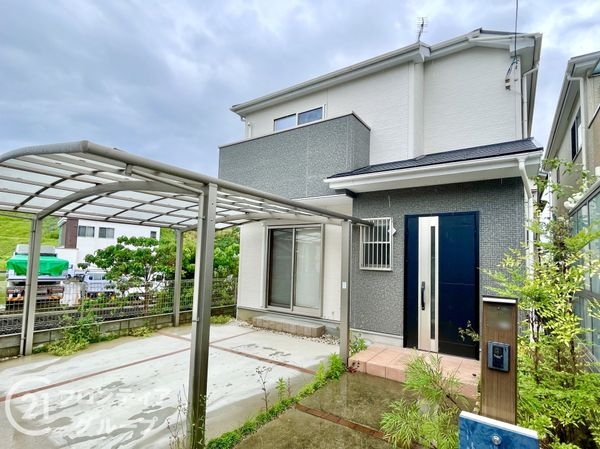 北葛城郡上牧町米山台４丁目　中古一戸建て