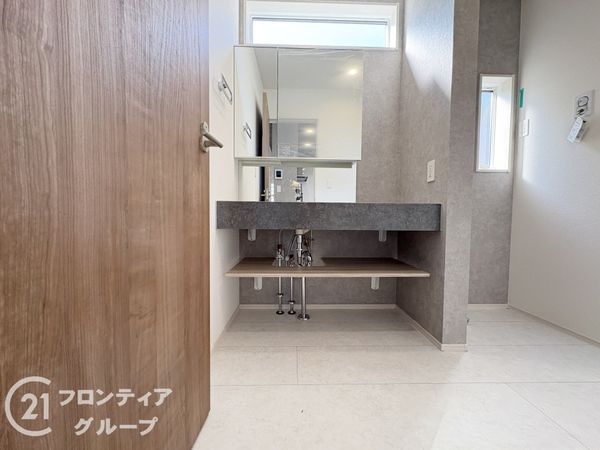 奈良市西千代ヶ丘１丁目　新築一戸建て　１期　全１区画
