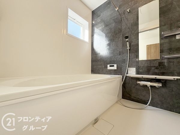 奈良市西千代ヶ丘１丁目　新築一戸建て　１期　全１区画