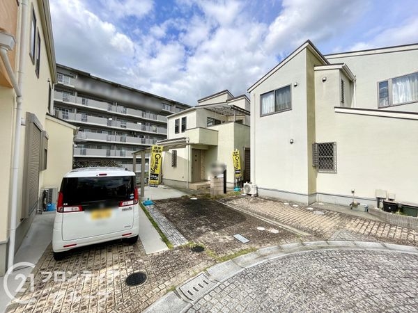 橿原市小槻町の中古一戸建て
