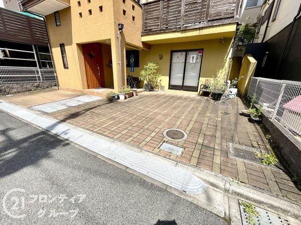 奈良県北葛城郡河合町彩りの杜　中古一戸建て
