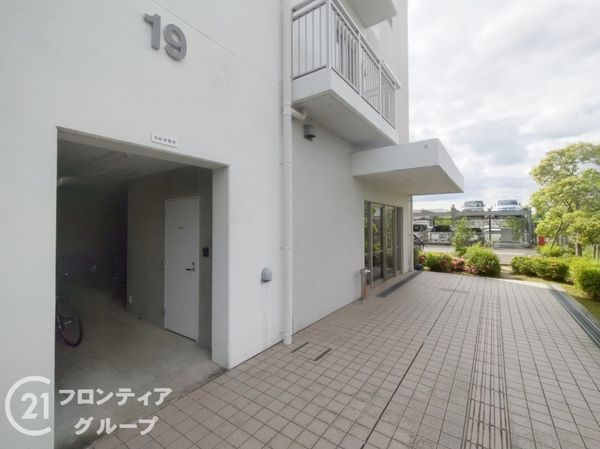 ローレルスクエア木津川台第２期１９番館　中古マンション