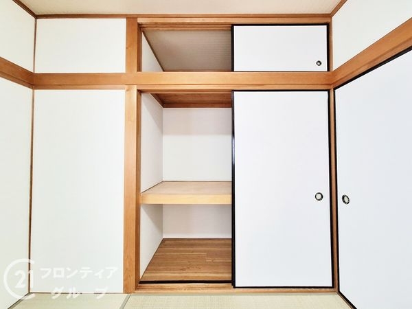 香芝市逢坂４丁目の中古一戸建て