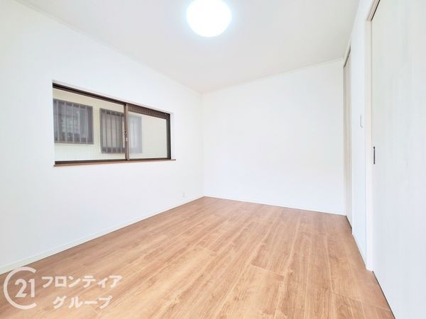 香芝市逢坂４丁目の中古一戸建て