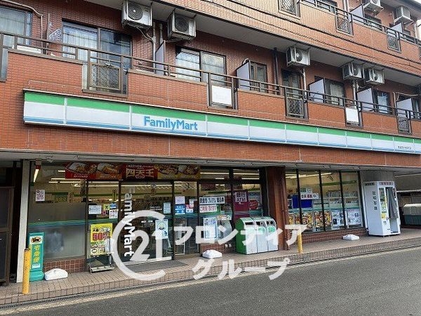シエリア西大寺 中古マンション(ファミリーマート奈良西大寺本町店)
