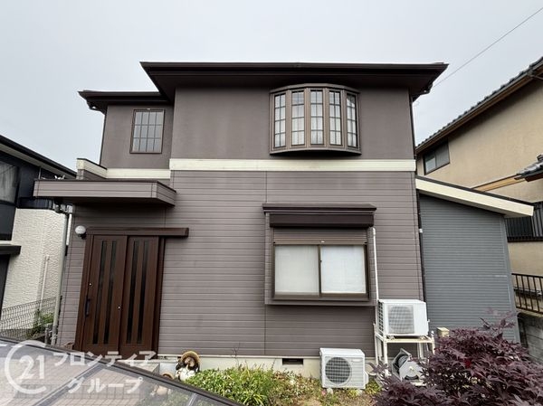 奈良市左京３丁目の中古一戸建て